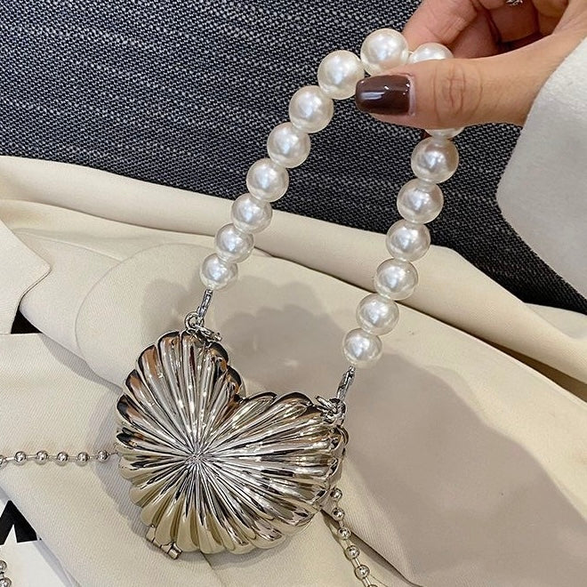 Heart Mini Metal Clutch - Silver