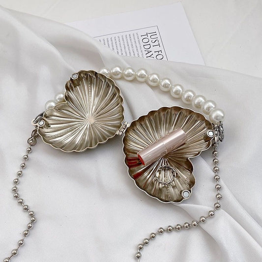 Heart Mini Metal Clutch - Silver